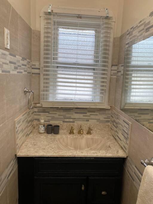 Classic King Suite Apartment Schenectady Eksteriør billede